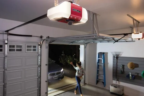 Professional-Garage-Door-Repair